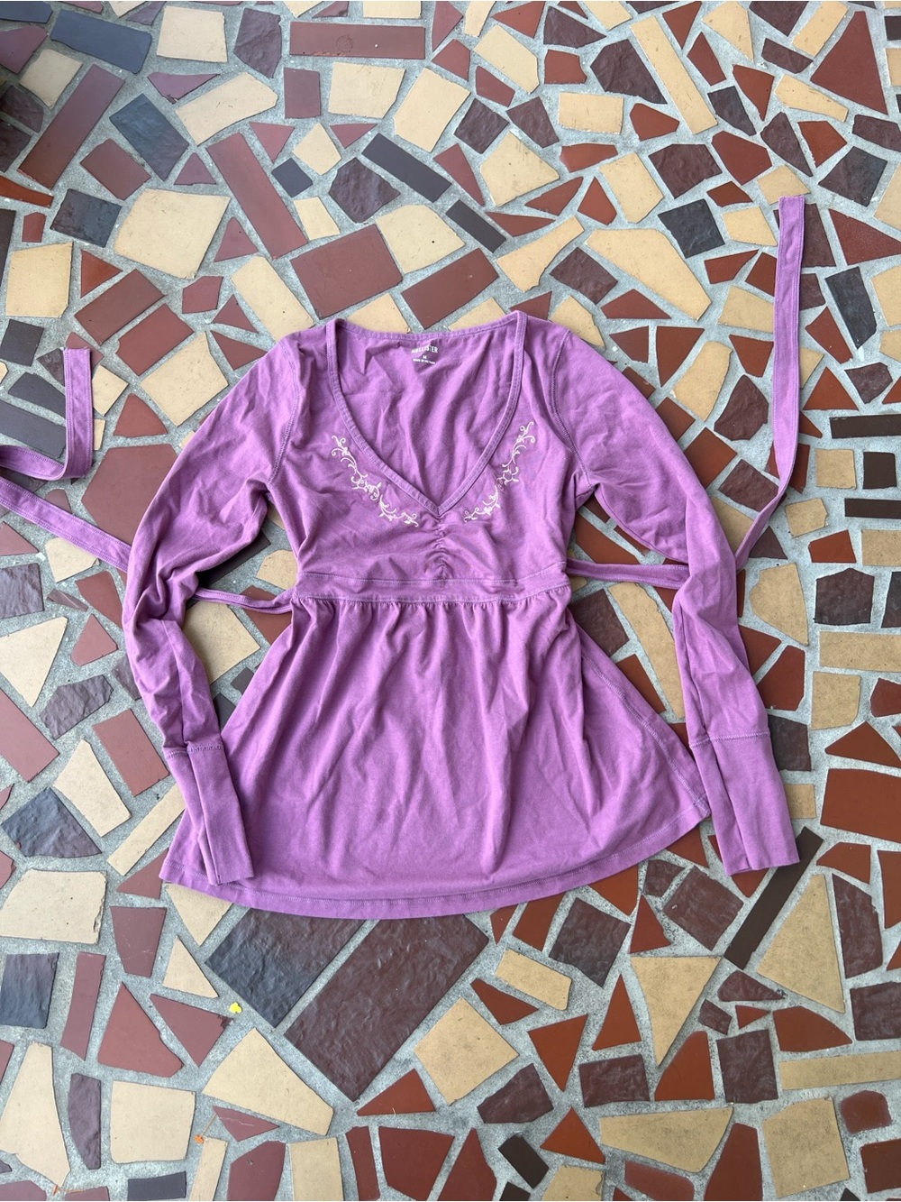 Hollister Purple V-Neck Long-Sleeve Top with Embroidery